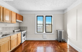 1 bed, 1 bath, $1,600, Unit 16