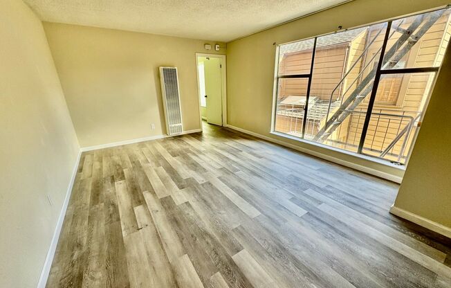 543 Buena Vista Ave West