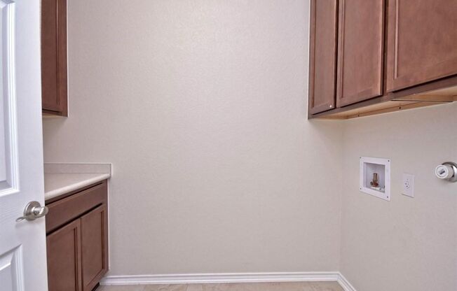 3 beds, 2 baths, $2,050