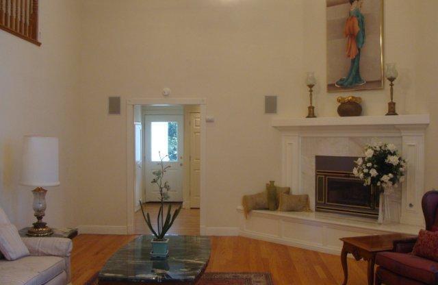 2 beds, 2.5 baths, $2,950