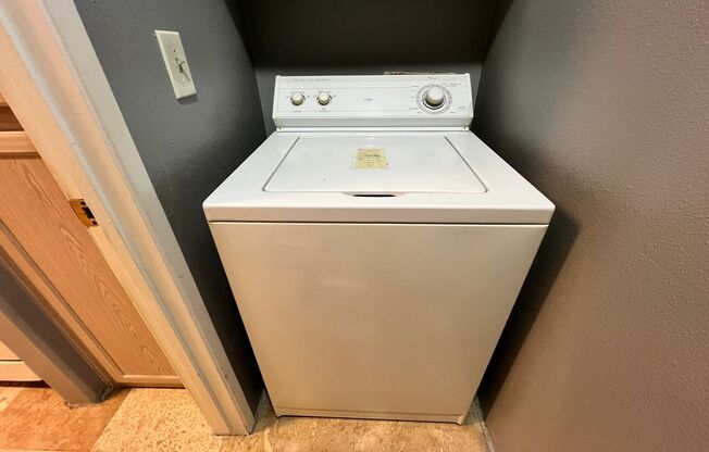 1 bed, 1 bath, $1,500, Unit # 2081