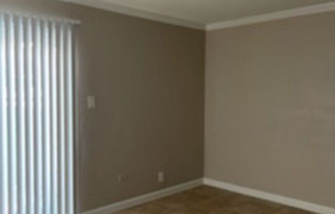 2 beds, 1.5 baths, 1,018 sqft, $1,500, Unit 1001