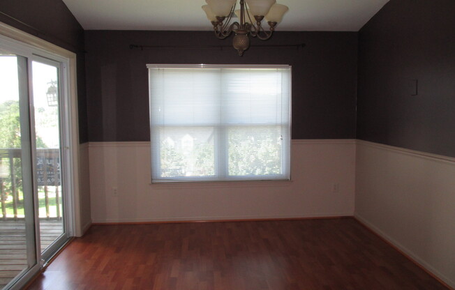 Charming 2 Bedroom/2 Bathroom Apartment in Halethorpe, MD!
