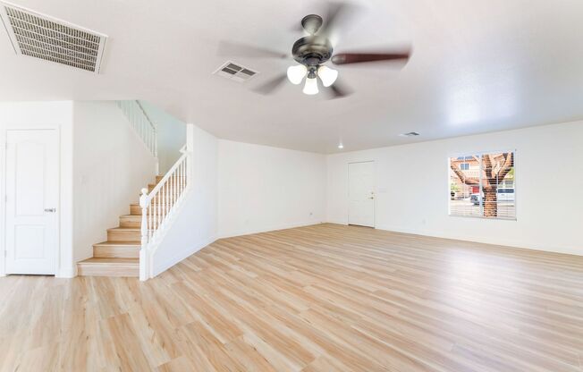 Remodeled 4-Bedroom on a Cul-de-Sac lot in Iron Mountain Ranch