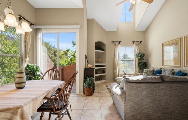 3975 N. Hualapai Way #281 - Fully Furnished 3 bed condo