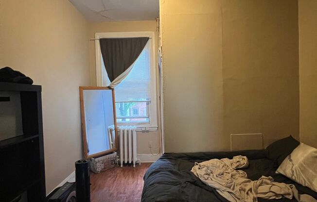 1 bed, 1 bath, 575 sqft, $1,425, Unit 11-04