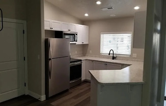 3 beds, 2 baths, $1,590