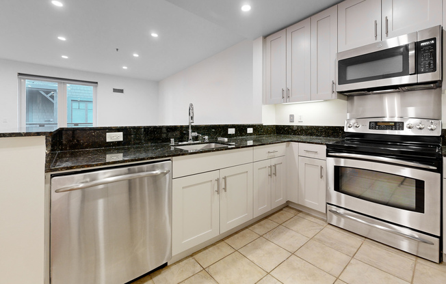 350 Broderick St.