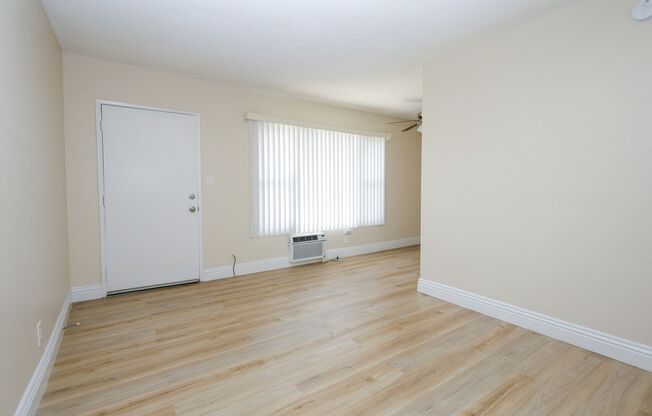 Harvard Apartments (146)