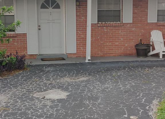 10629 106 ST