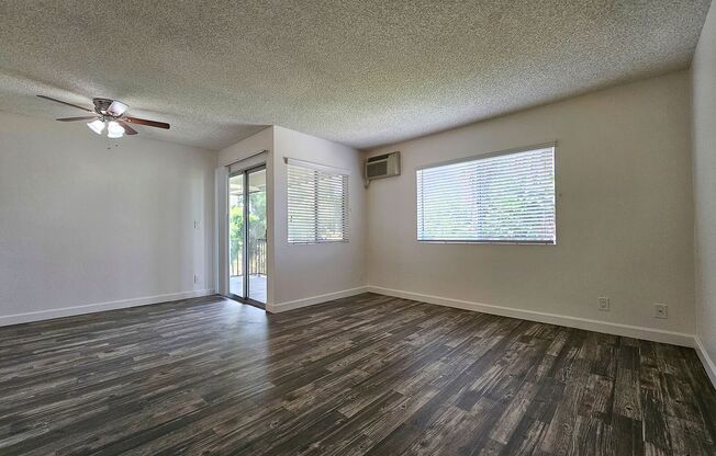 La Mesa Spring Gardens