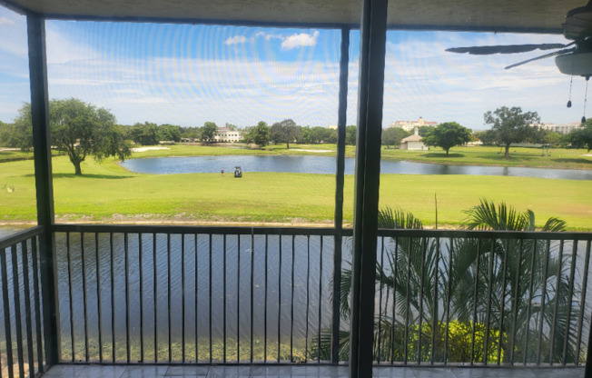 3100 W Rolling Hills Cir