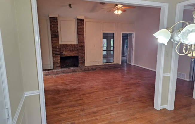 4033 CORONADO