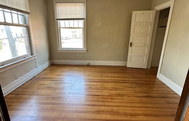 1 bed, 1 bath, $1,500, Unit C