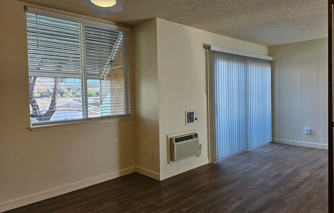 2 beds, 1.5 baths, 1,004 sqft, $2,640, Unit 84