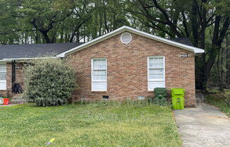 2217 Apple Valley Rd. Unit A