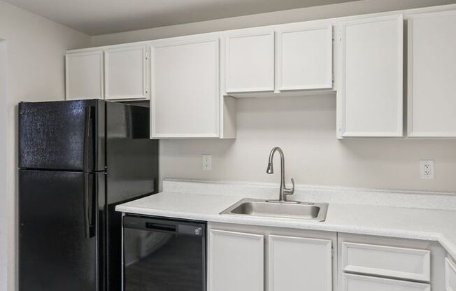 2 beds, 2 baths, 1,046 sqft, $1,995, Unit N-05