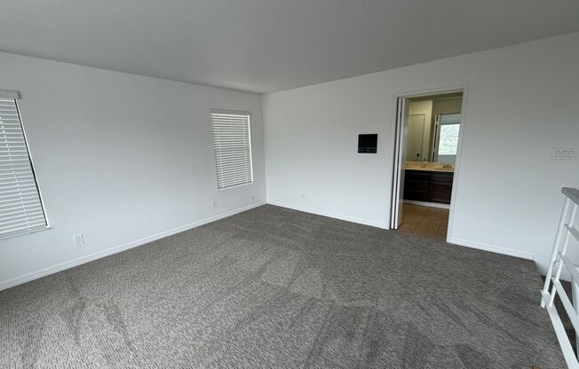 Gorgeous 3 bedroom house with amazing views and huge garden