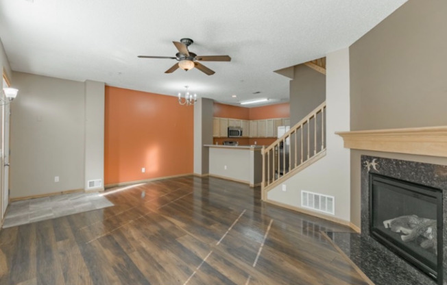 1244 CHATEAU AVE