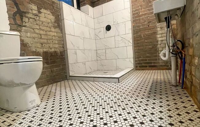 1 bed, 1 bath, 525 sqft, $1,475, Unit House