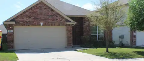 221 COUNTRY VALE