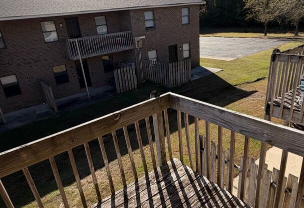 2 beds, 1 bath, 855 sqft, $1,049, Unit 3366-14