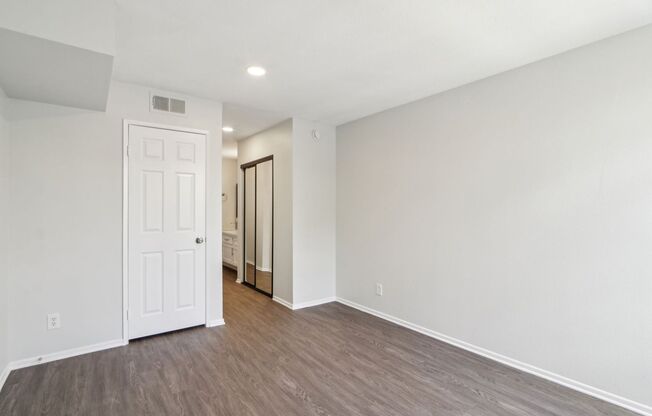 2 beds, 2 baths, 1,200 sqft, $2,498, Unit 205