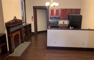 220-22 W 14th St