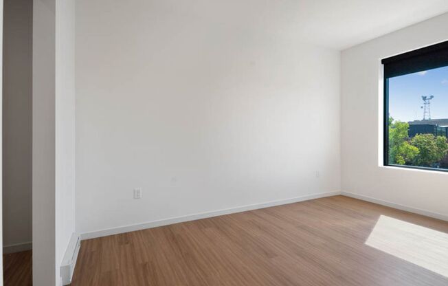1 bed, 1 bath, 637 sqft, $1,675, Unit 407