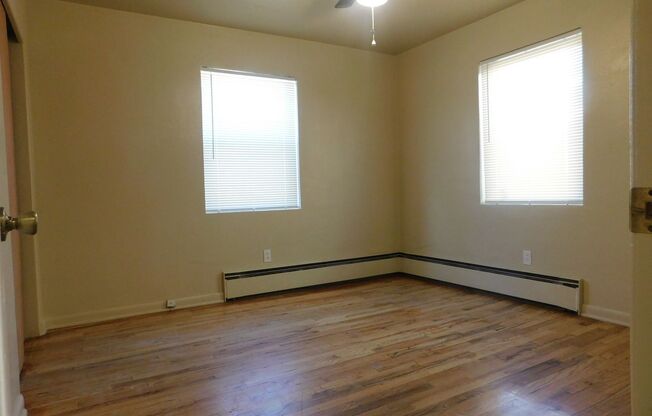 2 beds, 1 bath, $1,000