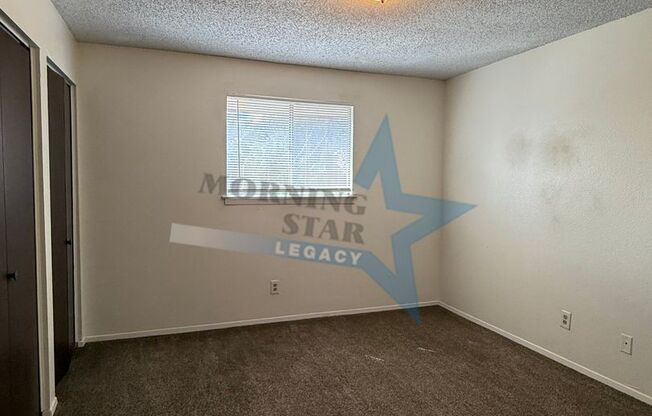 2 beds, 1 bath, 500 sqft, $800, Unit E09