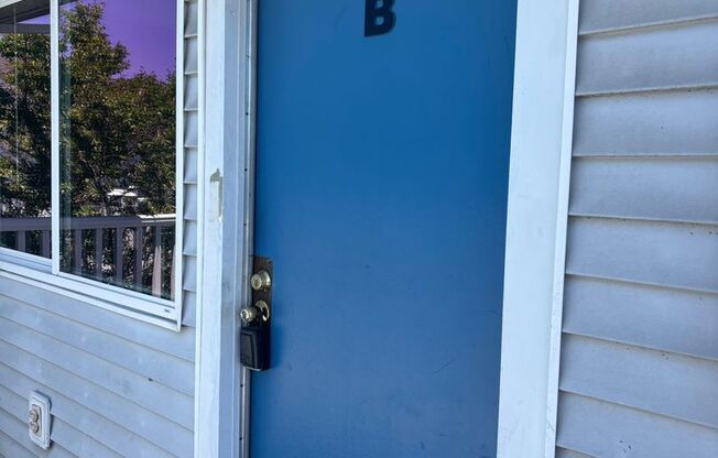 Updated, 1st Floor, 3 Bedroom/2 Bath Home with Granite