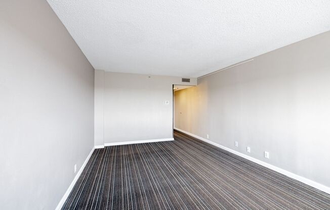 2 beds, 3 baths, 950 sqft, $1,206, Unit 417