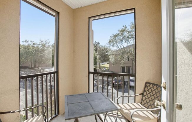 2 beds, 2 baths, $1,625, Unit Unit 1006