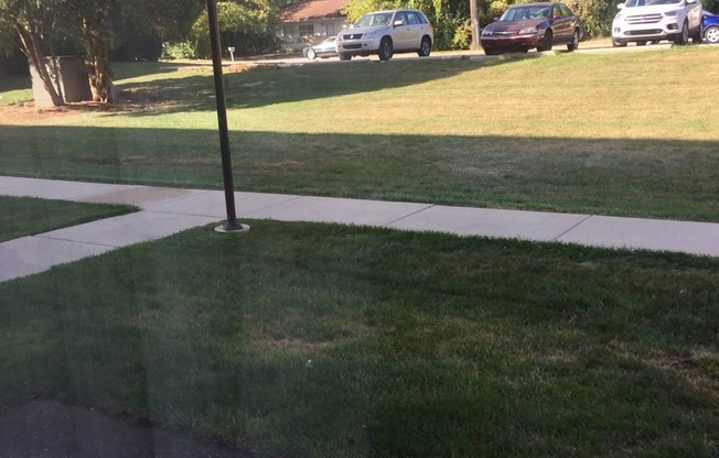 1 bed, 1 bath, 800 sqft, $1,195, Unit 11