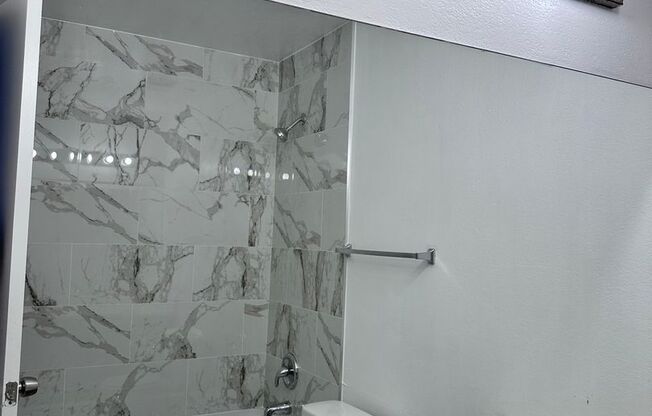 Upstairs unit, 2 bedrooms, 2 bathrooms, new painted, new kitchen and bathroom flooring, brand new bathtub in master bathroom