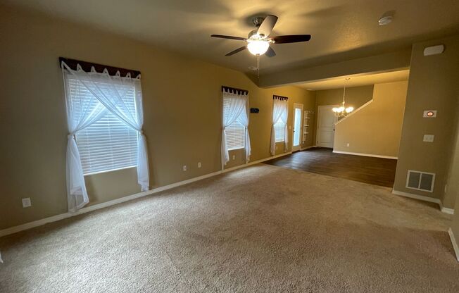 3 beds, 2.5 baths, $2,195