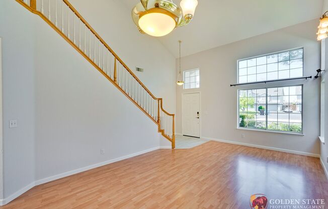 Comfort & Convenience in Santa Clara – Fresh Interior Paint - Luxury Vinyl Plank Floors - AC & Yard - Pets Welcome