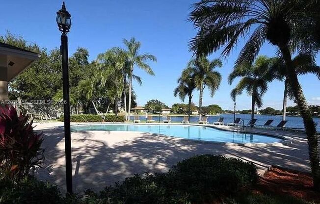 11838 NW 13TH ST #11838 PEMBROKE PINES, FL 33026