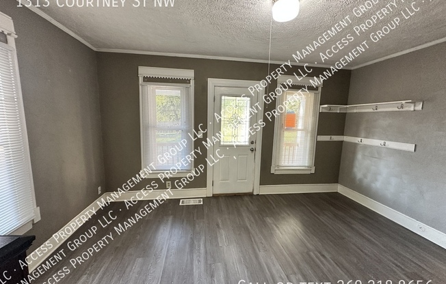 1313 COURTNEY ST NW
