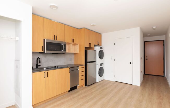 Studio, 1 bath, 254 sqft, $1,207, Unit 419