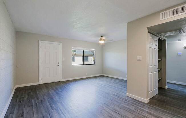 Orangedale Apartment Homes