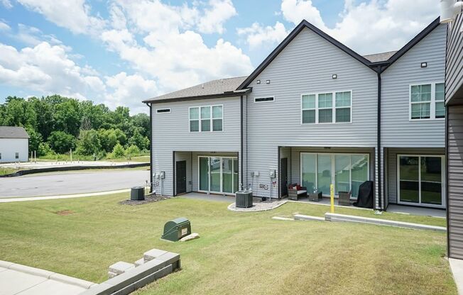 Brand New Corner Townhome in Rolesville!
