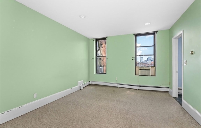 1 bed, 1 bath, 600 sqft, $3,700, Unit 6E