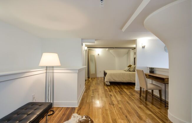 1 bed, 1 bath, 780 sqft, $2,631, Unit 2B
