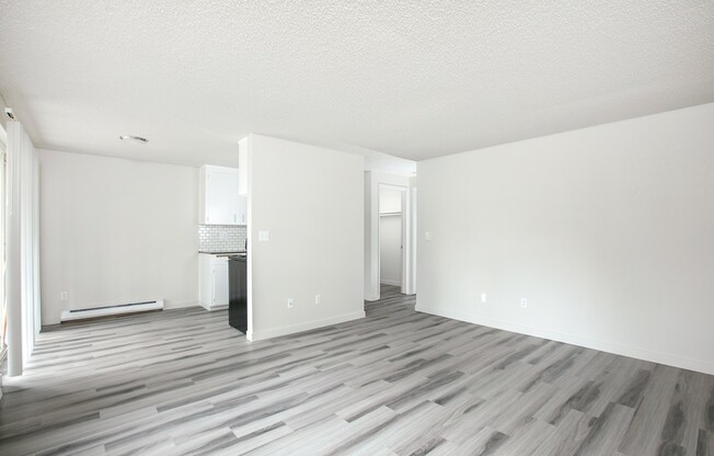 1 bed, 1 bath, 525 sqft, $1,395, Unit 16