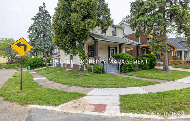 4696 E 85 ST