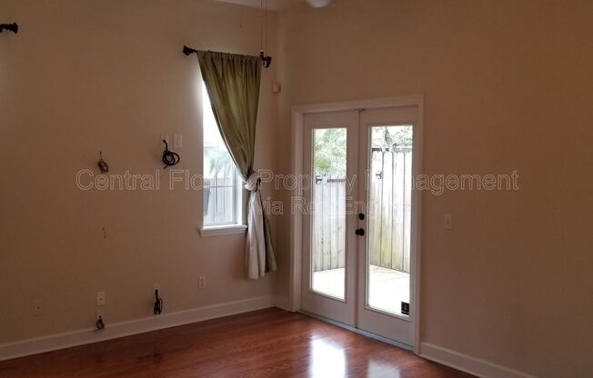 2216 MUSSELWHITE AVE