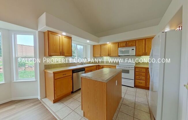 7150 GRAND PR DR