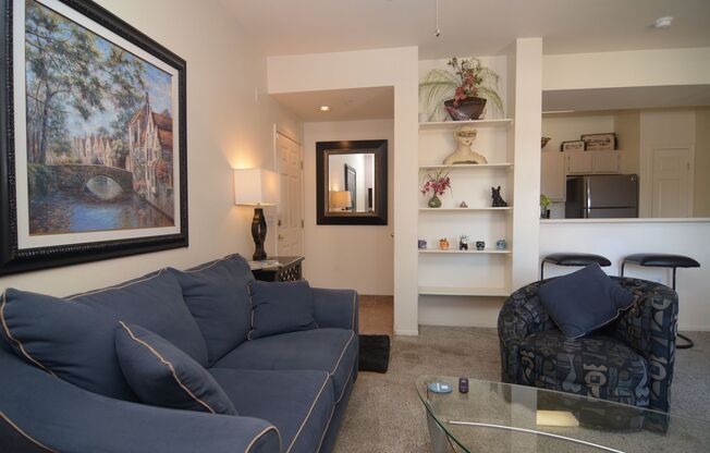 Fully Furnished 2 Bedroom 2 Bath Condo! Central Tucson Location!